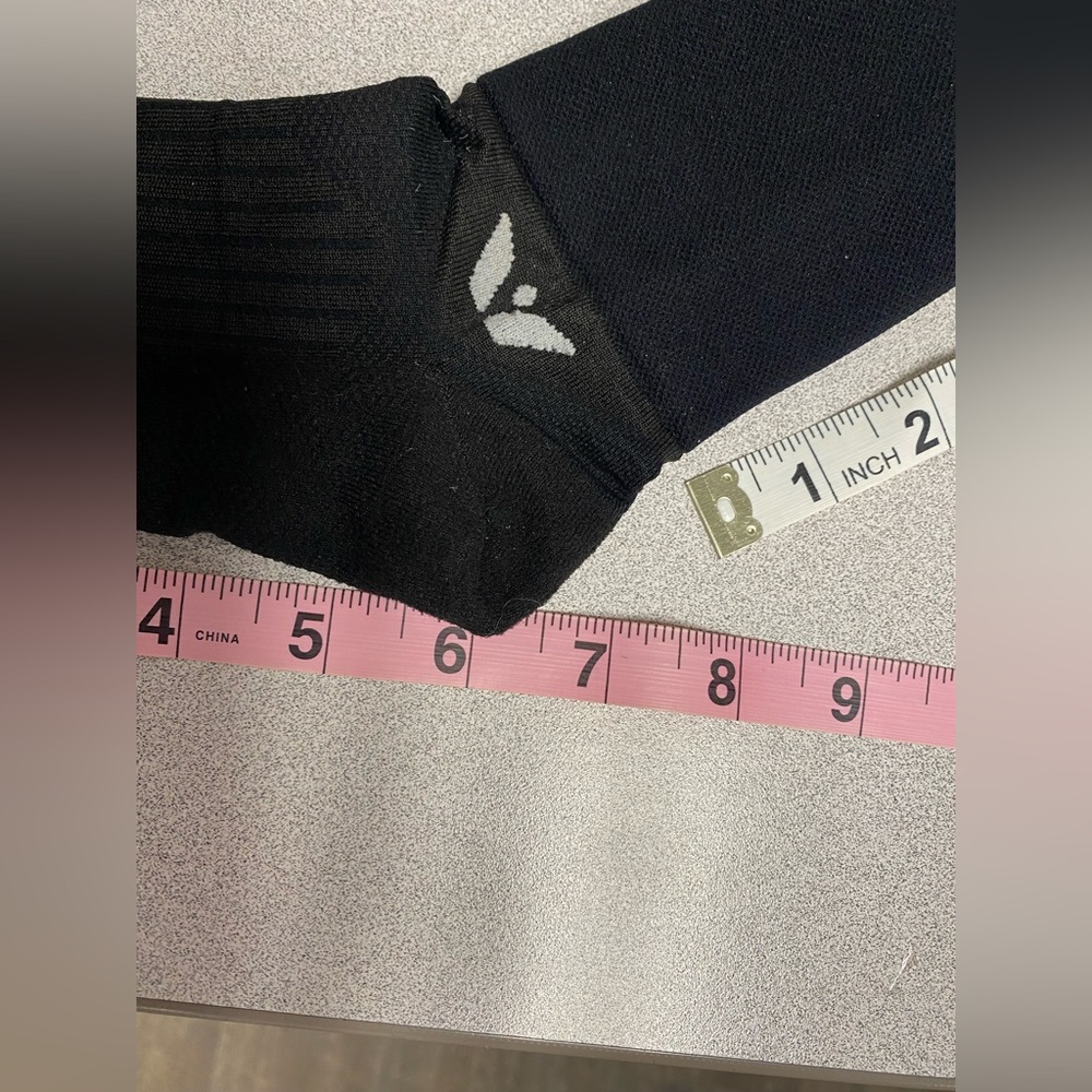 Swiftwick socks - Picture 4 of 5